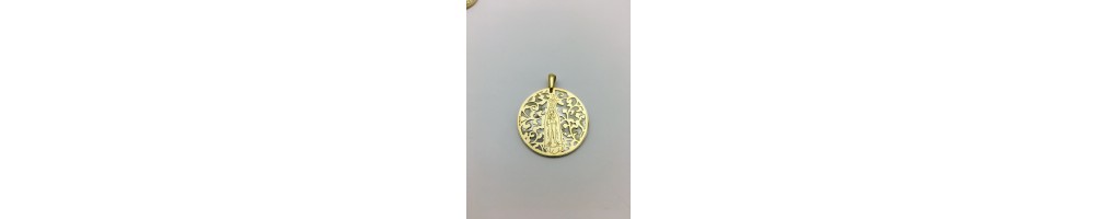 Medalla Virgen de Fátima en plata de ley y nácar®