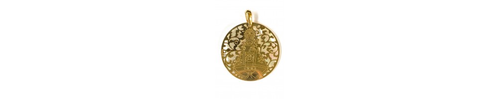 Medalla Virgen de Covadonga o Virxe de Cuadonga plata de ley y nácar®. 40mm