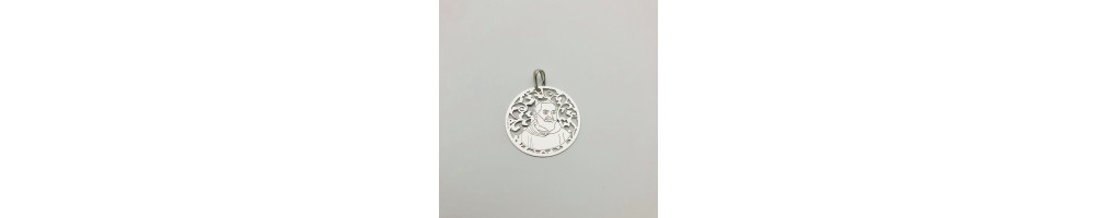 Medalla Padre Pío en plata de ley y diamante®. 35mm
