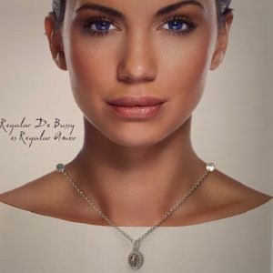 Medalla Virgen Milagrosa plata de ley y circonitas 17mm